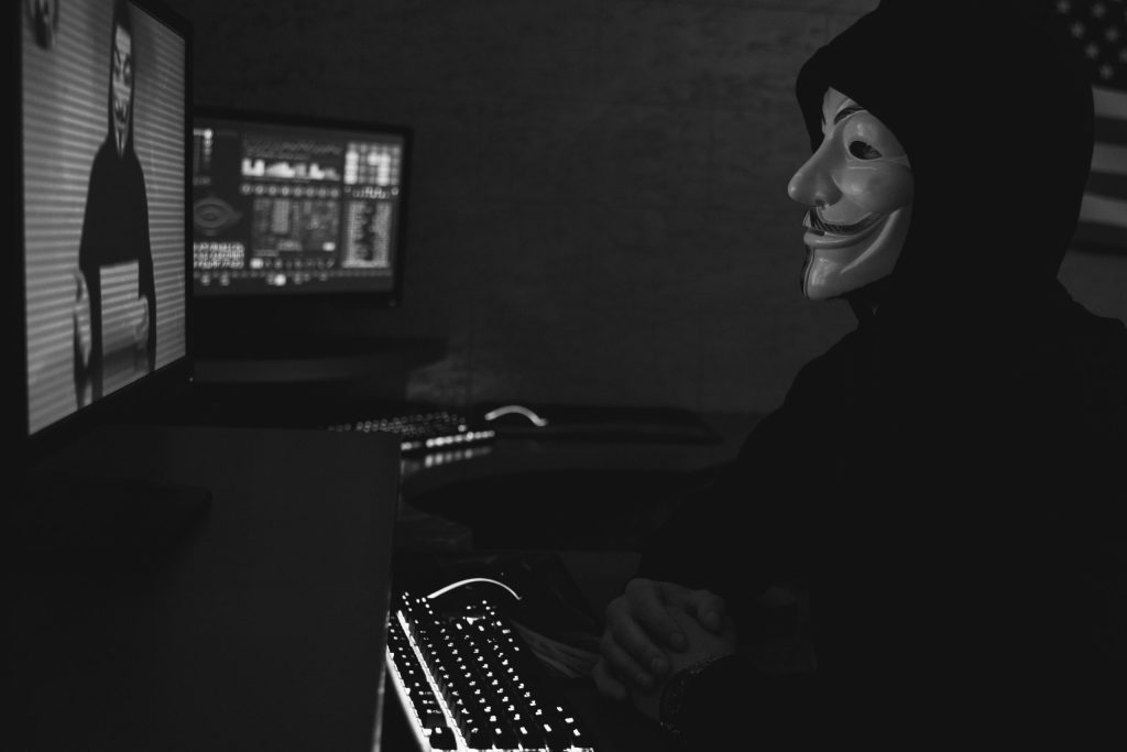 Hacker Ransomware scaled